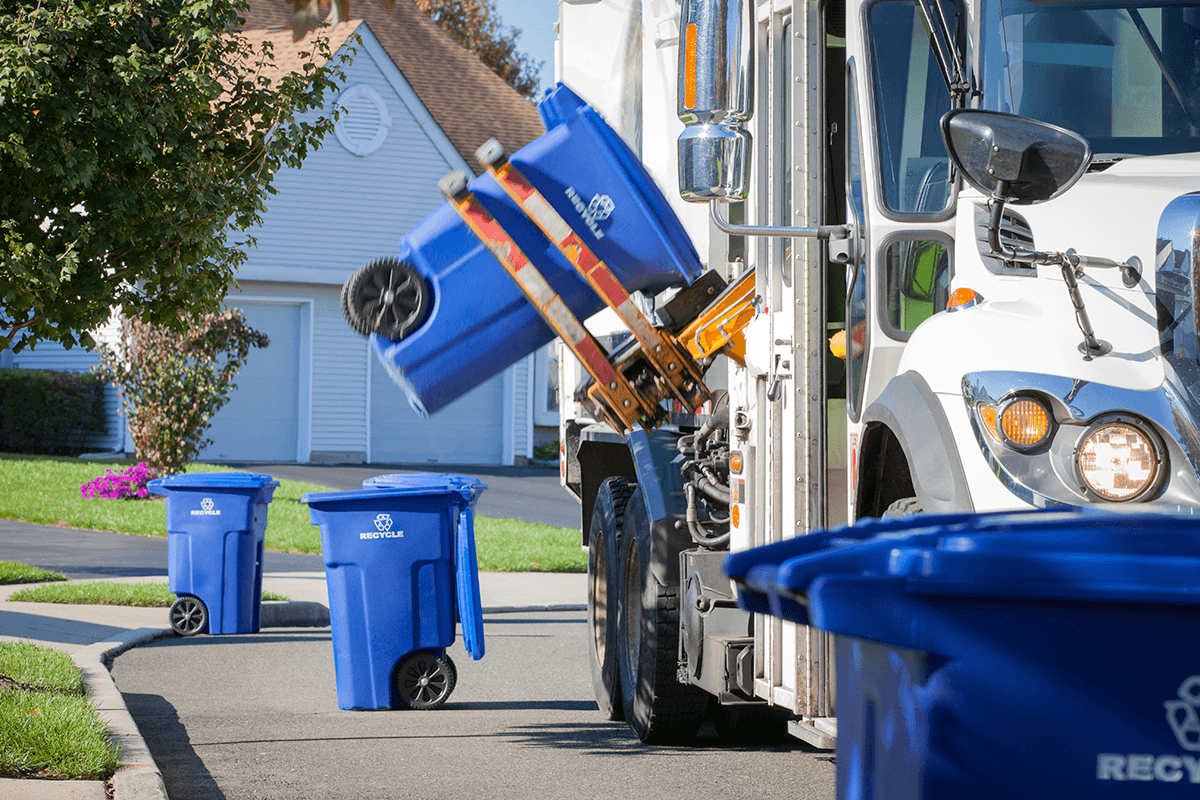 Top Benefits of Junk Bus Removal Services