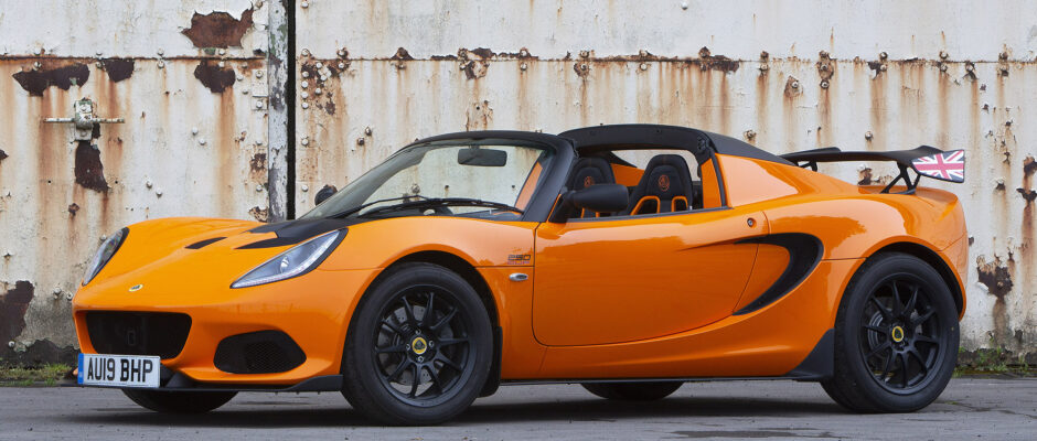 Lotus Car Repair in Dubai