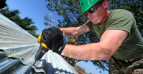 Metal-Roof-Repair-Contractors