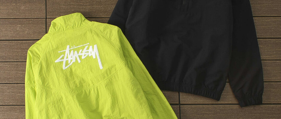 Cómo hacer que la sudadera con capucha Stussy Spain sea el elemento destacado de tu outfit