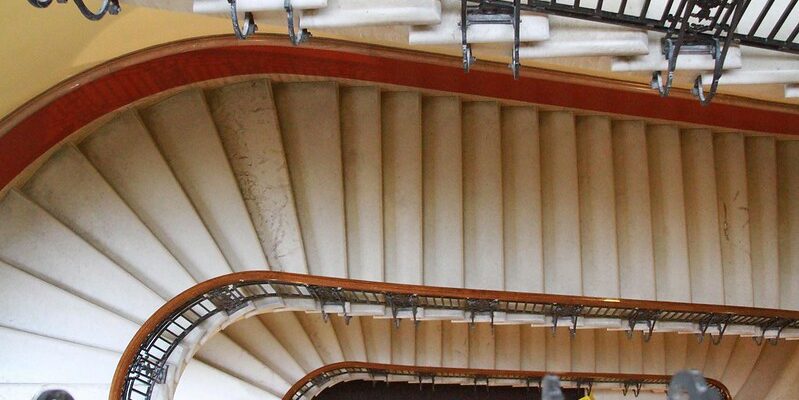 cantilever stairs in Dallas