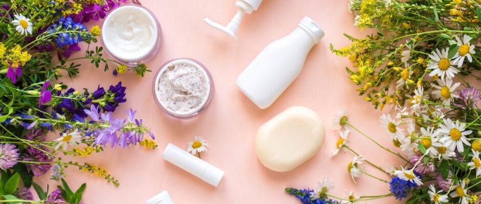 Global Natural Cosmetics Market