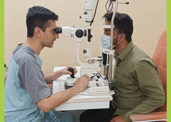 Eye doctor in dubai