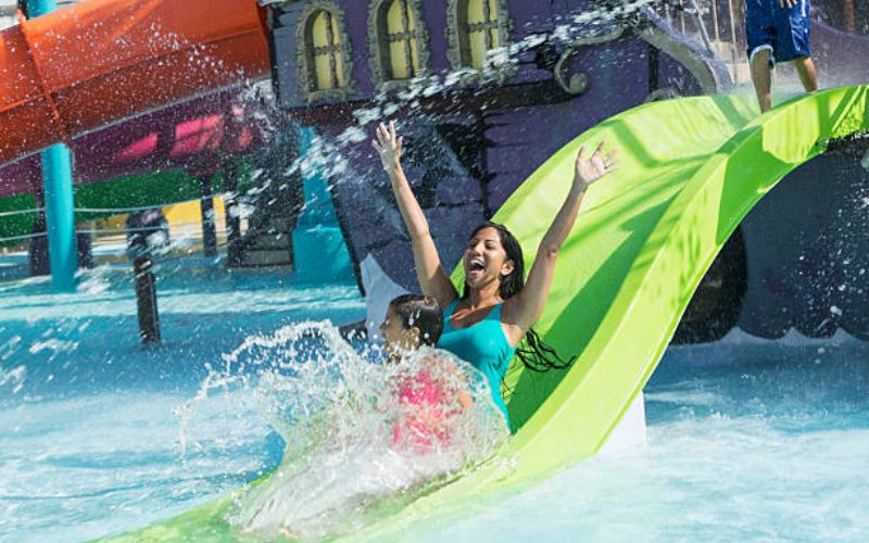 Top 10 Thrilling Rides to Try at Atlantis Aquaventure Waterpark