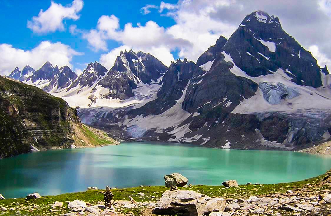 Exploring the Wonders of Hunza Your Ultimate Tour Plan