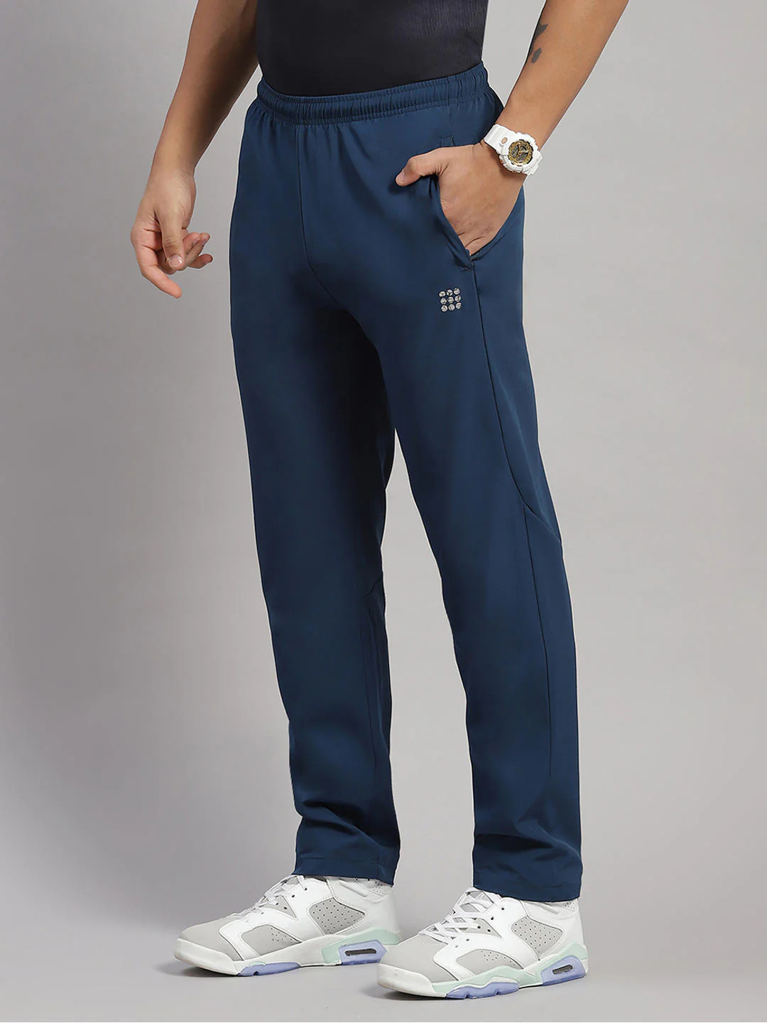 Men Lowers: A Perfect Blend of Style and Comfort