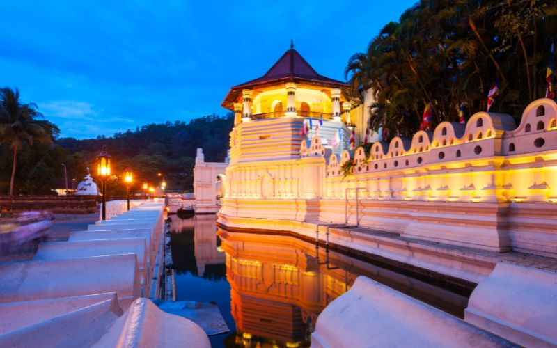 Sri Lanka's Ancient Temples