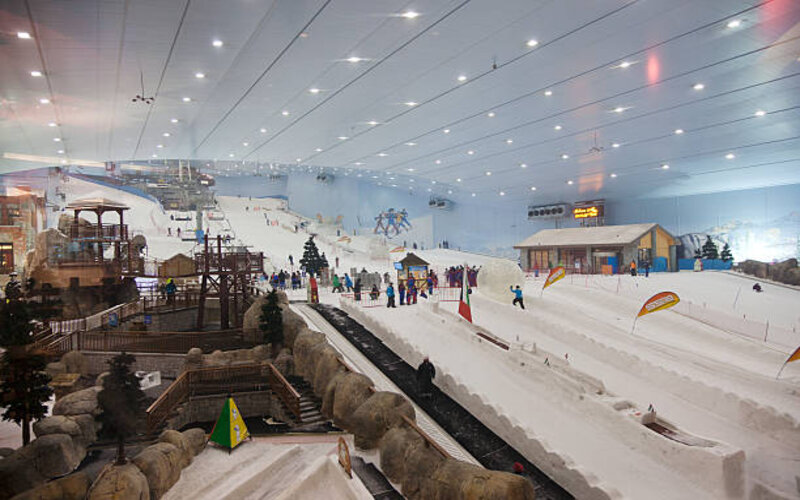 Thrilling Ski Adventures at Snow Classic Ski Dubai