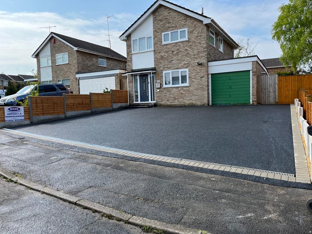 Premium Tarmac Driveways in Ringwood | Get a Free Quote Now