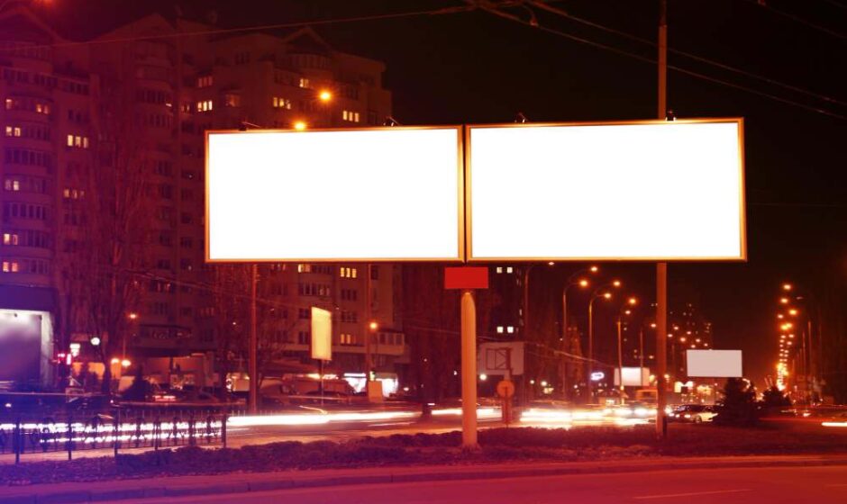 Outdoor led screen on the road