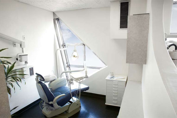 dental office near me