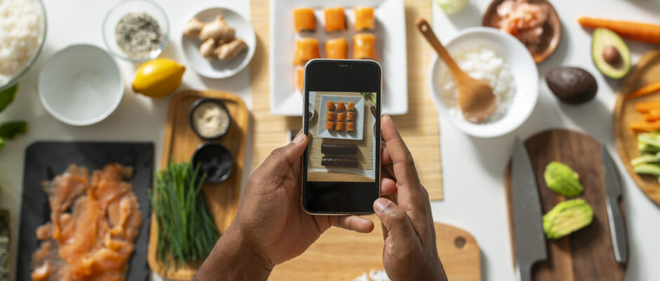 How Food App Development Helps the Beverage Industry Thrive