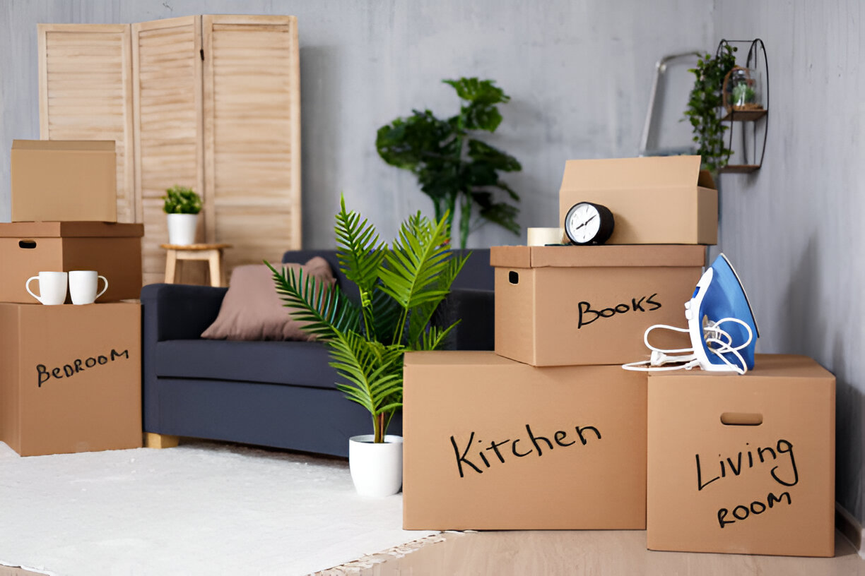 Hassle-Free Moving in Dubai – Professional Packing Services!