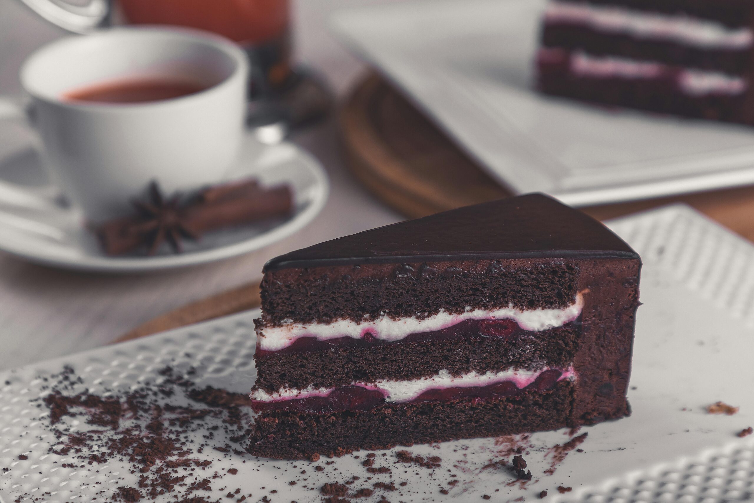 5 Tips to Ensure Freshness When Ordering Chocolate Cakes Online