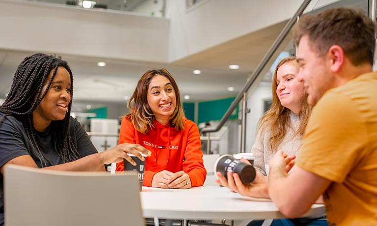 A Complete Guide to Higher Studies in London: Opportunities, Benefits & Insights