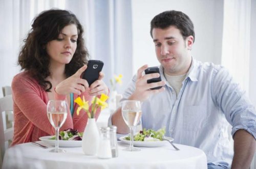 How to Heal from an Emotionally Unavailable Relationship