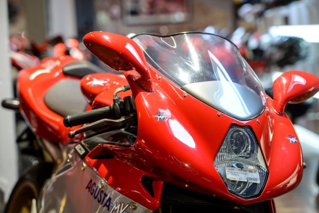 Explore MV Agusta F4 750 – Legendary Sportbike Specs