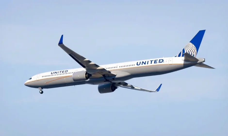 united airlines senior discount,