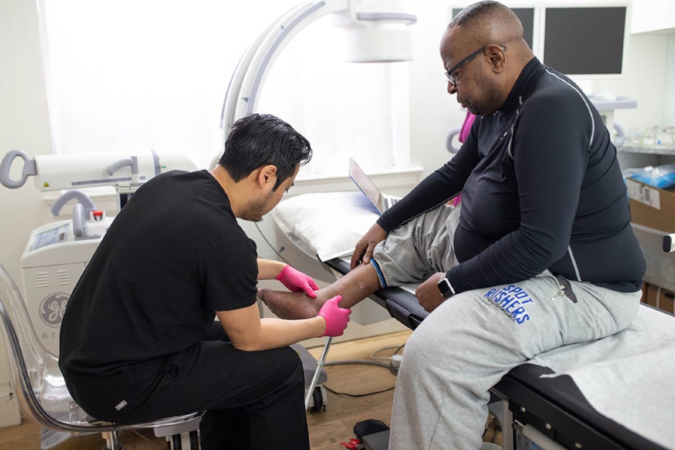 What Type of Doctor Treats Vein Conditions?