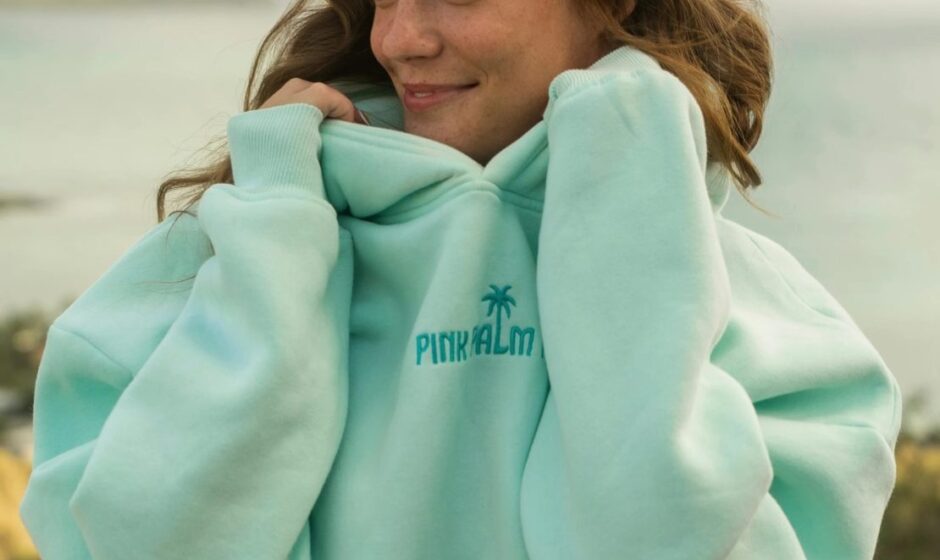 pink palm puff
